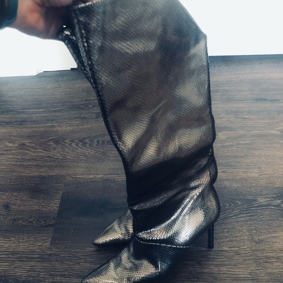 Metallic snakeskin Zara beauties! - Picture 2 of 7